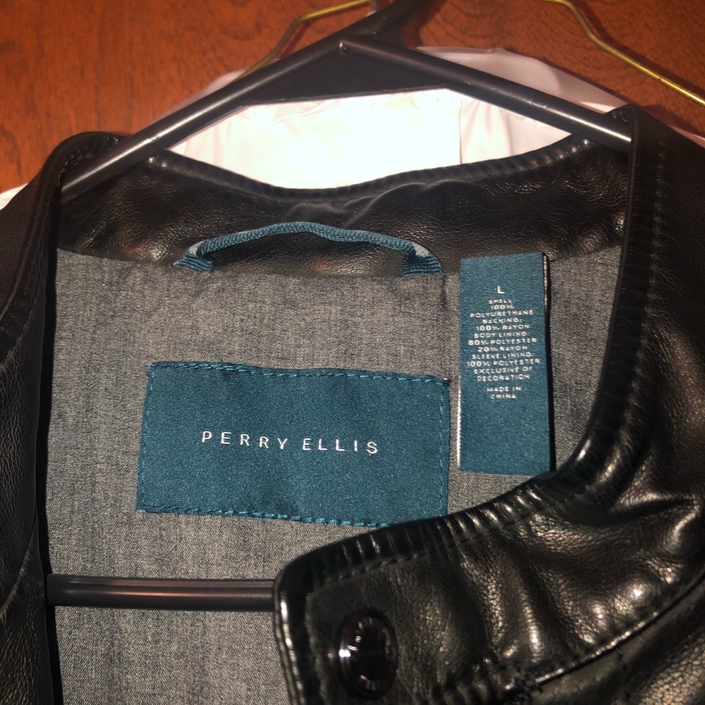Perry Ellis Jacket - Picture 3 of 3